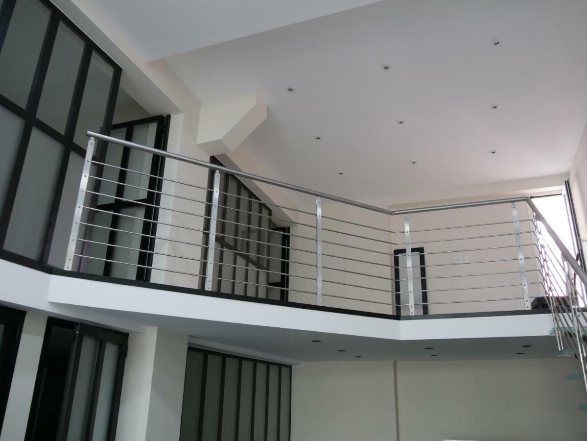 Apartment Grand Loft Chic Et Moderne, Deco Industrielle Beausoleil